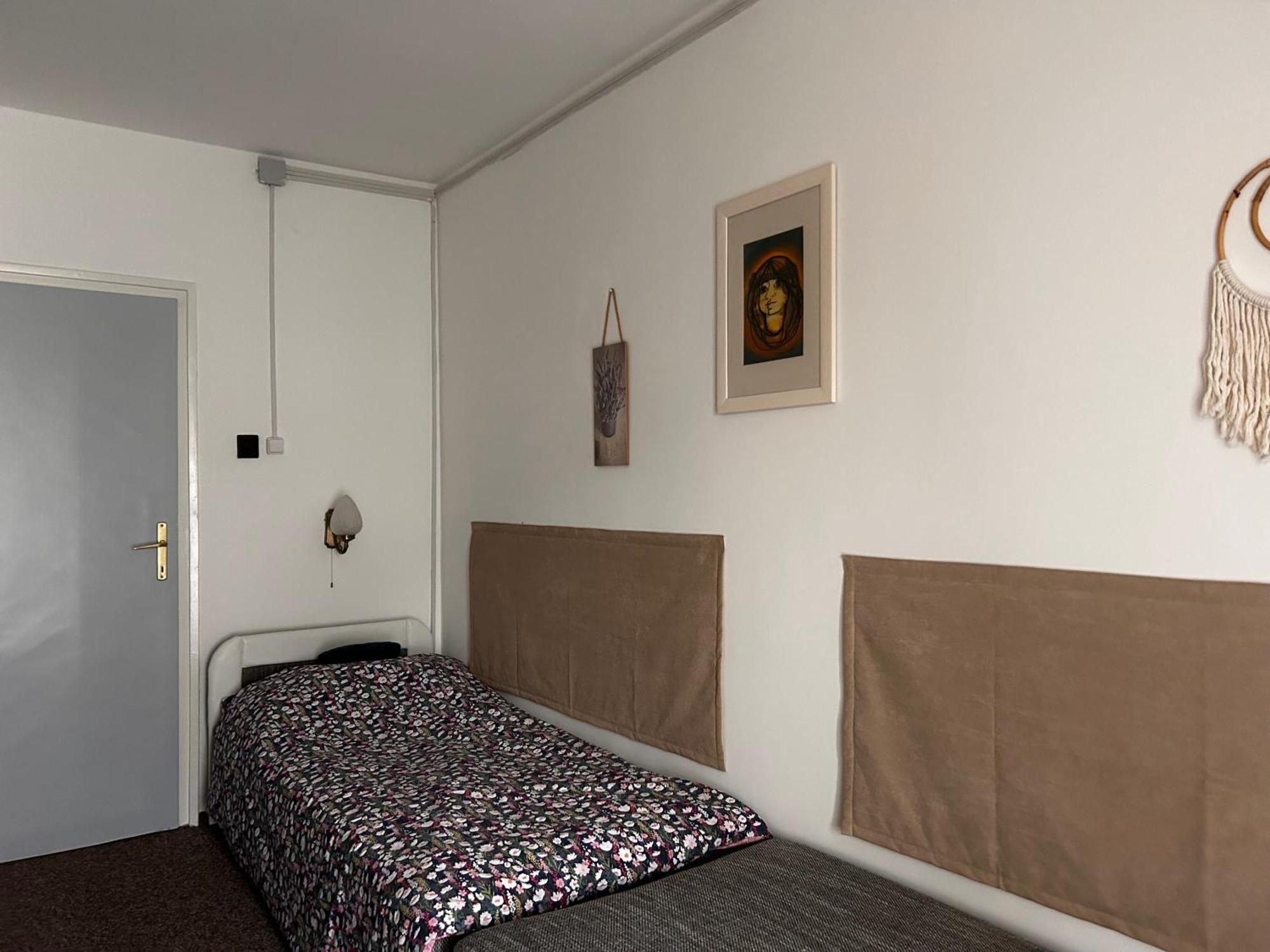Cozy Apartment In The City Centre Next To Dom Square Сегед Екстериор снимка
