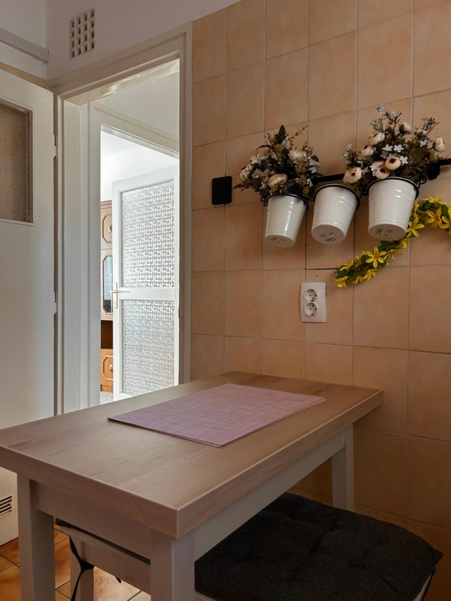Cozy Apartment In The City Centre Next To Dom Square Сегед Екстериор снимка